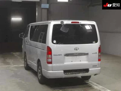 Toyota REGIUS ACE VAN