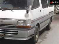 Toyota HIACE VAN лот № 20168 оценка 3  с аукциона в Японии 6