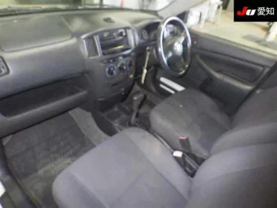 Toyota PROBOX  с аукциона в Японии