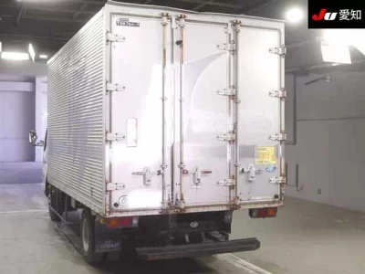 Mitsubishi FUSO TRUCK  с аукциона в Японии