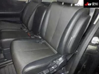 Nissan ELGRAND лот № 30941 оценка 3.5  с аукциона в Японии 3