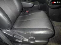 Nissan ELGRAND лот № 30941 оценка 3.5  с аукциона в Японии 5