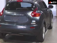 Nissan JUKE лот № 30913 оценка 3.5  с аукциона в Японии 7