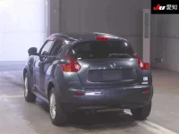 Nissan JUKE лот № 30913 оценка 3.5  с аукциона в Японии 1