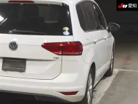 Volkswagen GOLF TOURAN лот № 30973 оценка 3.5  с аукциона в Японии 7