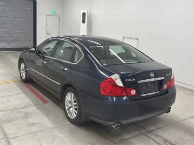 Nissan FUGA  с аукциона в Японии