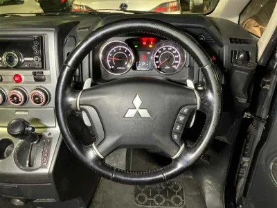 Mitsubishi DELICA D5  с аукциона в Японии
