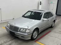 Mercedes-Benz C CLASS лот № 90010 оценка R  с аукциона в Японии 3