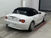 BMW Z4 лот № 30002 оценка 4  с аукциона в Японии 4
