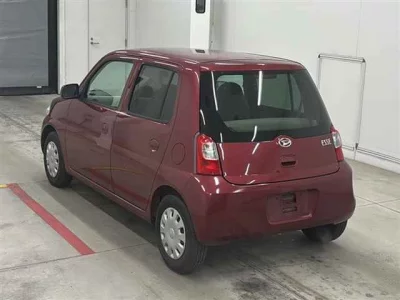 Daihatsu Esse