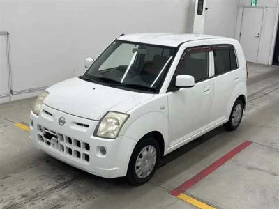 Nissan PINO