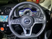 Nissan NOTE лот № 30067 оценка 4  с аукциона в Японии 2