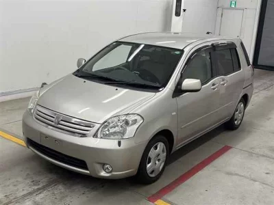 Toyota RAUM