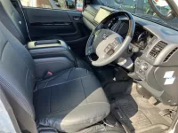 Toyota HIACE VAN лот № 30146 оценка 5  с аукциона в Японии 6