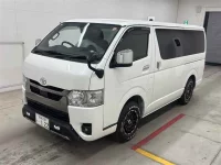 Toyota HIACE VAN лот № 30146 оценка 5  с аукциона в Японии 3