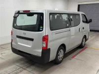 Nissan CARAVAN VAN лот № 30118 оценка R  с аукциона в Японии 4