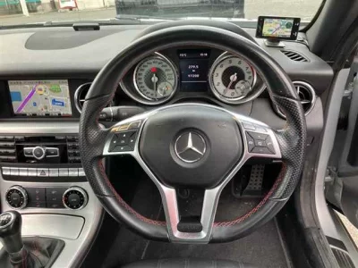 Mercedes-Benz SLK CLASS
