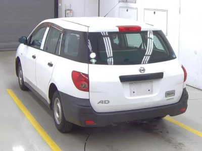 Nissan AD
