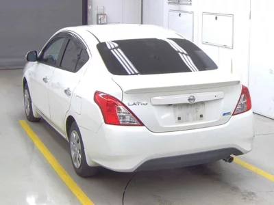 Nissan LATIO