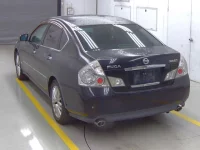 Nissan FUGA лот № 5004 оценка 3  с аукциона в Японии 1