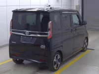 Nissan ROOX лот № 3007 оценка 4  с аукциона в Японии 3