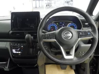 Nissan ROOX лот № 3007 оценка 4  с аукциона в Японии 4