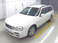 Nissan STAGEA лот № 8001 оценка 3  с аукциона в Японии 2