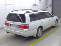 Nissan STAGEA лот № 8001 оценка 3  с аукциона в Японии 3