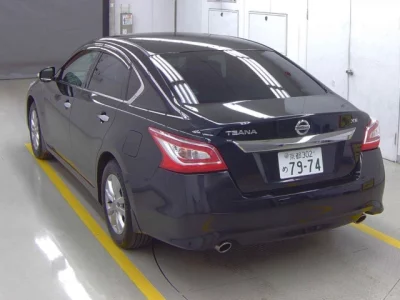Nissan TEANA