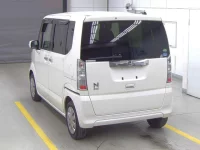 Honda N BOX лот № 3008 оценка 4  с аукциона в Японии 1