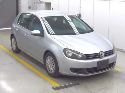 Volkswagen GOLF  с аукциона в Японии