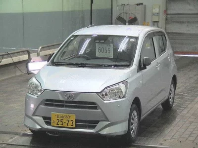 Daihatsu MIRA E S