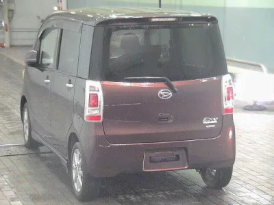 Daihatsu TANTO EXE