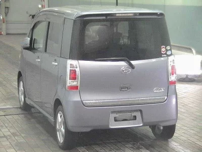 Daihatsu TANTO EXE