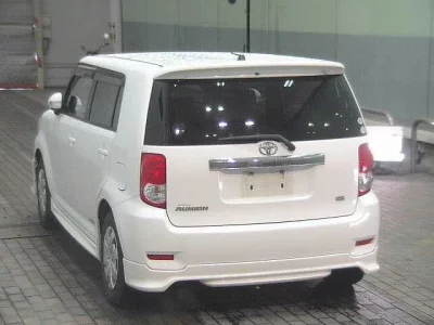 Toyota COROLLA RUMION