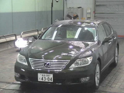 Lexus LS