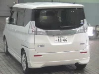 Mitsubishi DELICA D2 лот № 2188 оценка 4  с аукциона в Японии 1