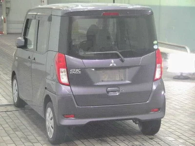 Mitsubishi EK SPACE
