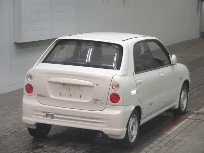 Daihatsu OPTI