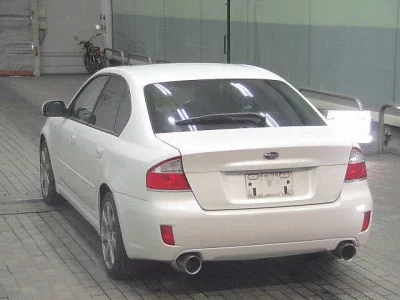 Subaru LEGACY B4