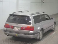 Nissan STAGEA лот № 92 оценка 3  с аукциона в Японии 3