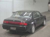 Nissan LAUREL лот № 7152 оценка 3.5  с аукциона в Японии 3