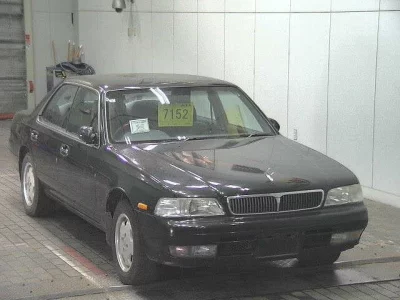 Nissan LAUREL  с аукциона в Японии