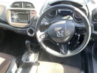 Honda FIT SHUTTLE лот № 1018 оценка 3  с аукциона в Японии 2