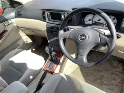 Toyota COROLLA RUNX  с аукциона в Японии