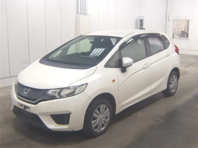 Honda FIT  с аукциона в Японии