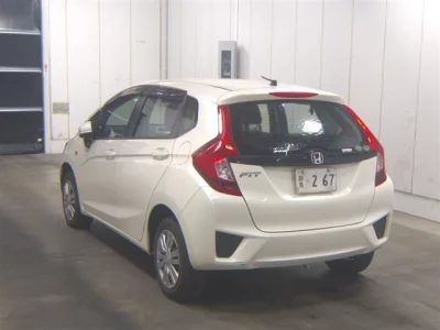 Honda FIT  с аукциона в Японии