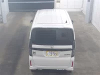 Honda N BOX лот № 3045 оценка R  с аукциона в Японии 5