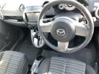 Mazda DEMIO лот № 3052 оценка R  с аукциона в Японии 2