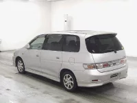 Toyota GAIA лот № 7026 оценка R  с аукциона в Японии 1